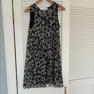 Women's Calvin Klein trapeze dress size 6.